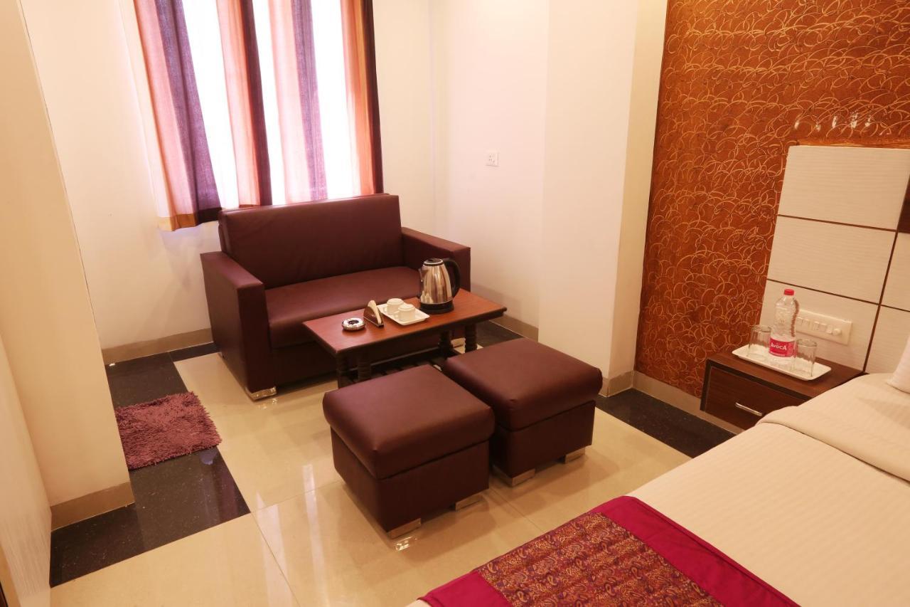 Hotel Ark Suites At Airport Νέο Δελχί Εξωτερικό φωτογραφία