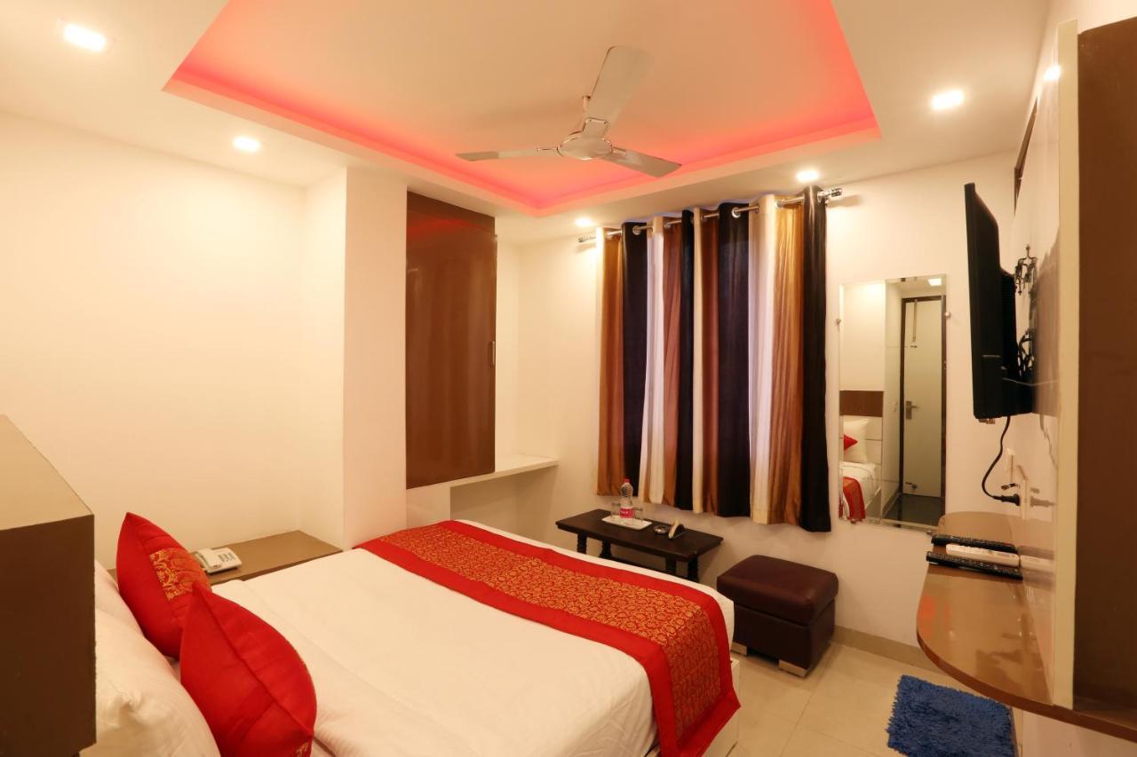 Hotel Ark Suites At Airport Νέο Δελχί Εξωτερικό φωτογραφία